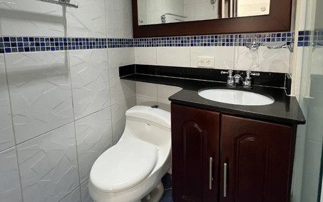 Apartamento En Venta En Medellín Belén Los Alpes | 79 M2, Piso Alto 22 , 3 Habitaciones, Parqueadero Y Cuarto Útil. A Pocos Pasos De La Estación Metroplús