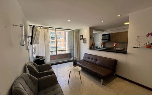 Apartamento Amoblado En Arriendo En Ciudad Del Río El Poblado Medellín | 72 M2, Piso 12, 3 Habitaciones Y Parqueadero En Unidad Con Zonas Sociales Completas