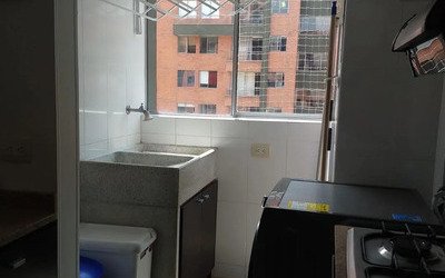 Apartamento Amoblado En Arriendo En Ciudad Del Río El Poblado Medellín | 72 M2, Piso 12, 3 Habitaciones Y Parqueadero En Unidad Con Zonas Sociales Completas