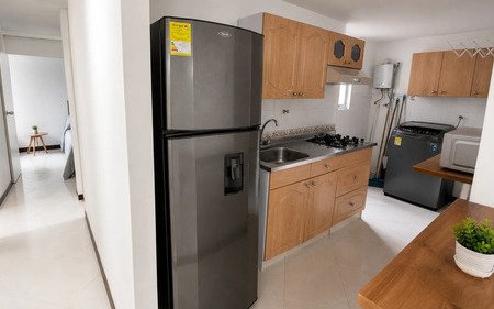 Apartamento Amoblado En Arriendo En San Julián El Poblado Medellín | Piso 12, 3 Habitaciones Y Piscina