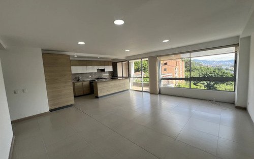 Apartamento Moderno En Arriendo En El Poblado San Julián Medellín | 101 M2 3 Habitaciones Y 2 Parqueaderos | Unidad Con Zonas Sociales Completas