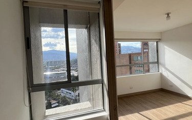 Apartamento Moderno En Arriendo En El Poblado San Julián Medellín | 101 M2 3 Habitaciones Y 2 Parqueaderos | Unidad Con Zonas Sociales Completas